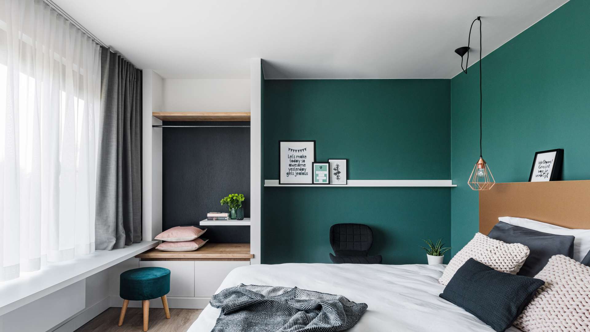 Интерьер с краской HYGGE Paint